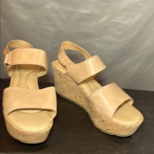 BORN Mae platform sandals
